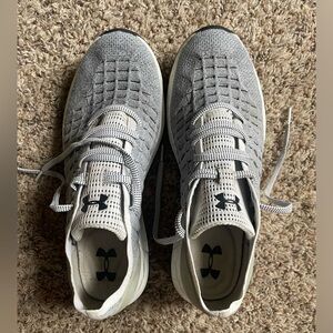 Light grey men’s Under Armour shoes. Size 12.